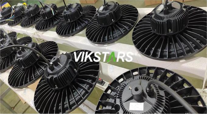 Hoogwaardige 100W 150W 200W High Bay Lights Classic Design Voor Project Industrial Lighting Warehouse 24