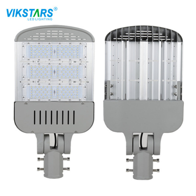kopen De communautaire AC 265V van Openlucht LEIDENE Reflector Straatlantaarn130lm/W IP65 PC online vervaardiging