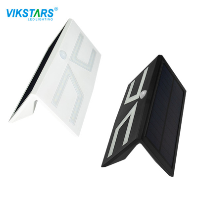kopen Binnenplaatsgelijkstroom 3.2V Zonne Aangedreven LEIDENE Muur Lichte 4pcs RGB IP65 6000K online vervaardiging